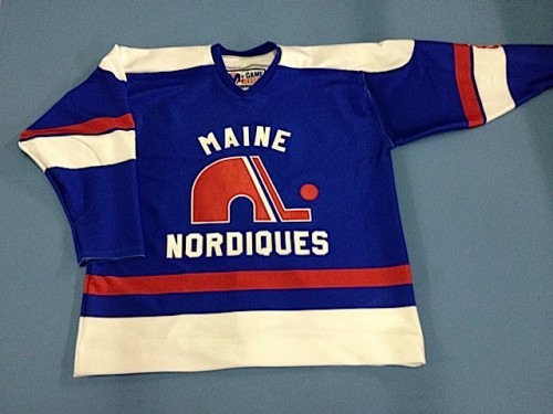 The finished product, my own Nordiques jersey.